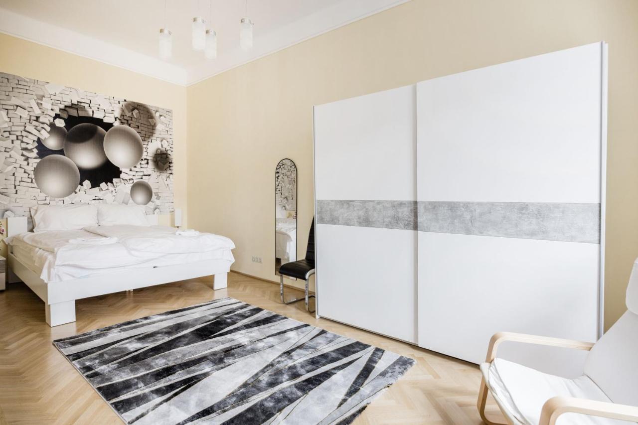 Bubbles Apartment Budapeste Exterior foto
